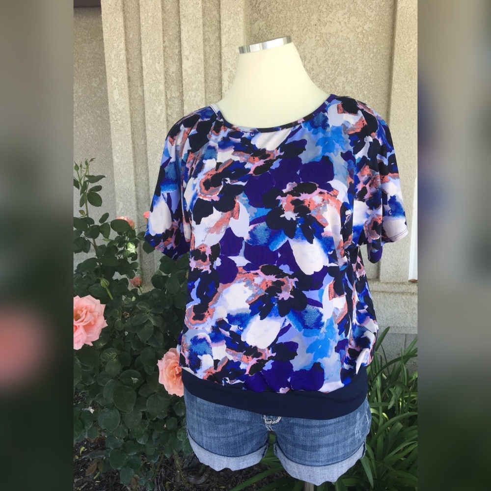Floral top
